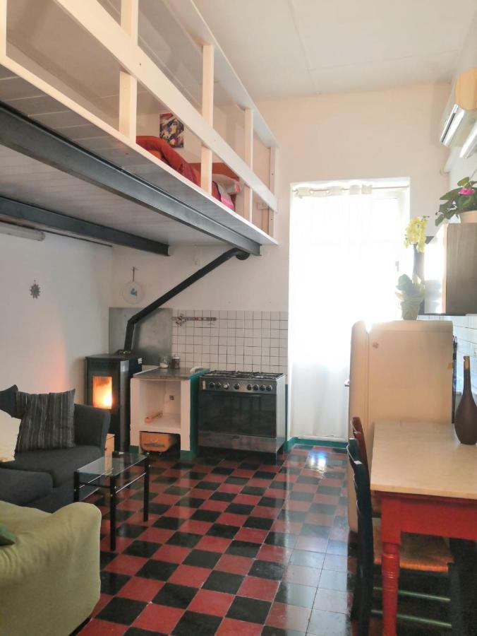 Apartamento Affascinante Monolocale In Palazzo Storico, 50Mtr Da Piazza Azuni Sassari Exterior foto