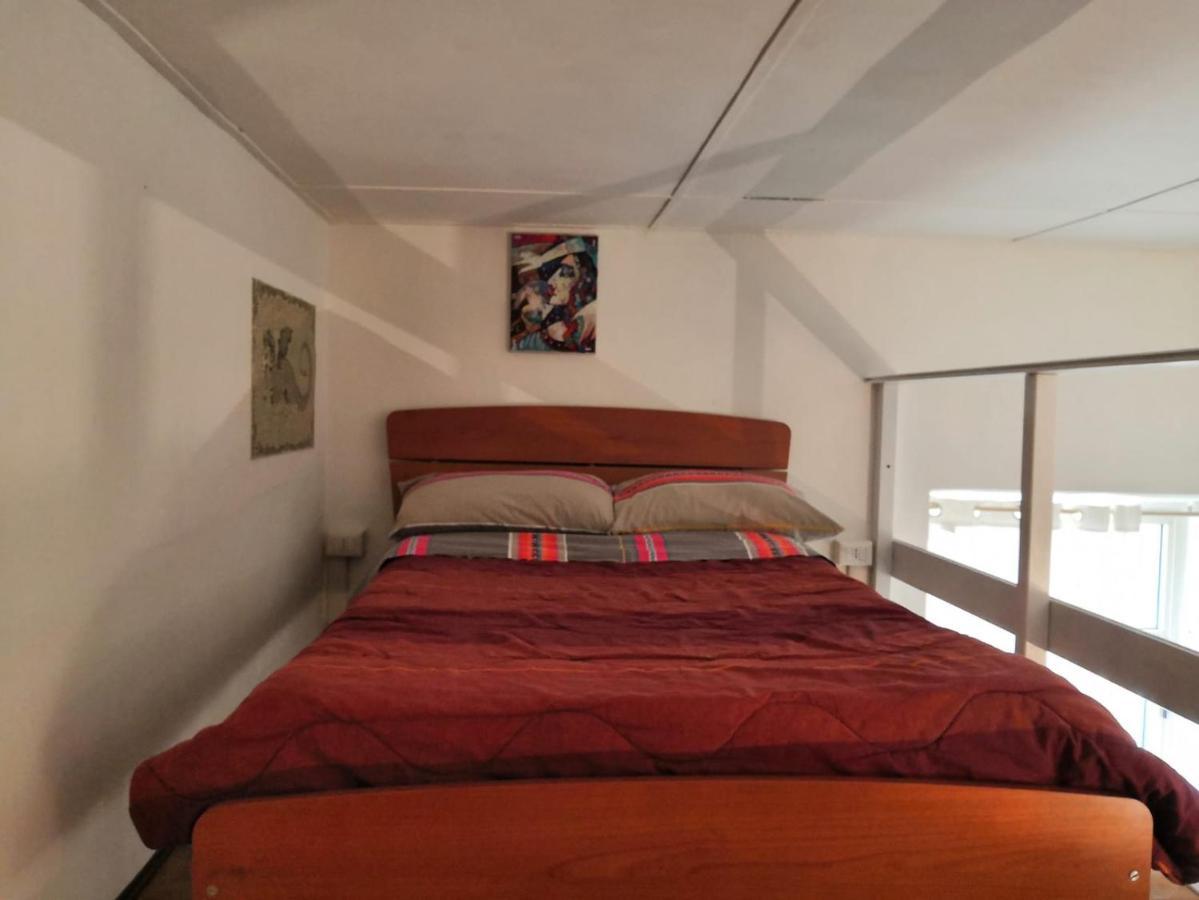 Apartamento Affascinante Monolocale In Palazzo Storico, 50Mtr Da Piazza Azuni Sassari Exterior foto